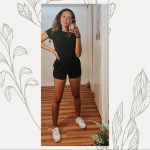 🖤LA Hearts Black Romper